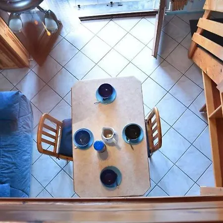 Villa Mezzanine Avec Parking Proche Ay030-207 *